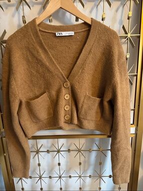 Zara Tan Cropped V-Neck Button-Front Sweater